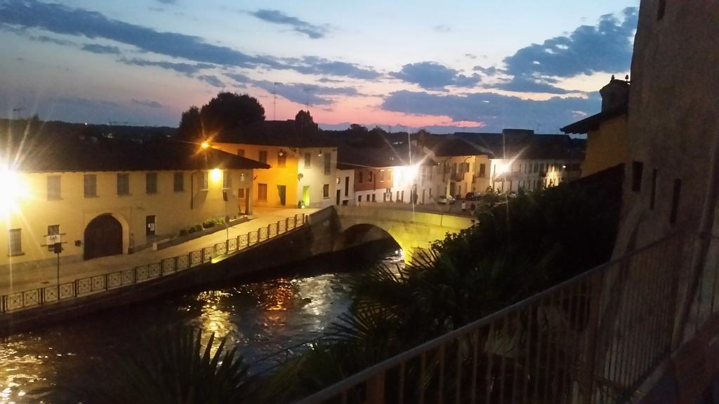 La Corte Sul Naviglio Boffalora sopra Ticino Luaran gambar